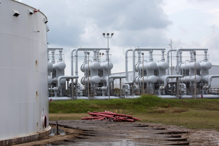 US will not complete oil deliveries into its reserve until year-end