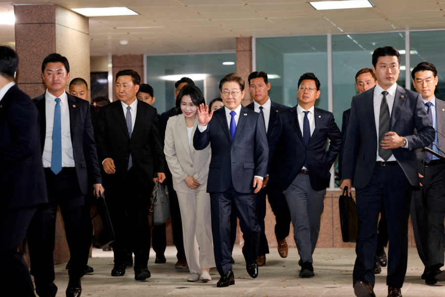 South Korea s new president Lee Jae-myung vows economic revival, judgment on martial law
