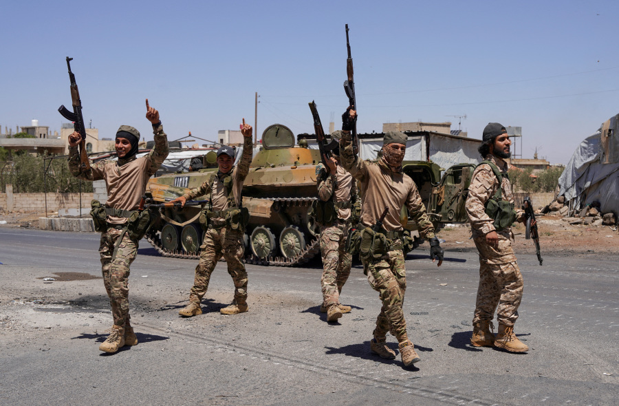 Israel and Syria agree ceasefire as Israel allows Syrian troops limited access to Sweida