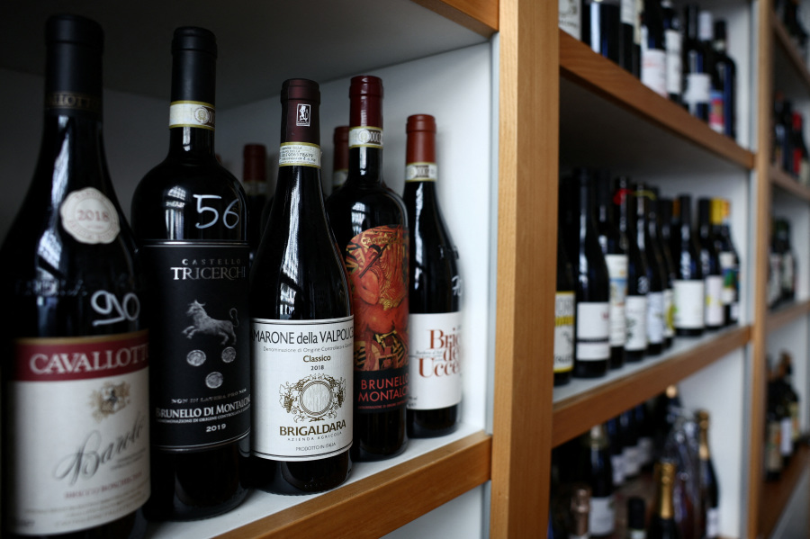 EU wine, spirits to face 15 US tariff from August 1, EU says