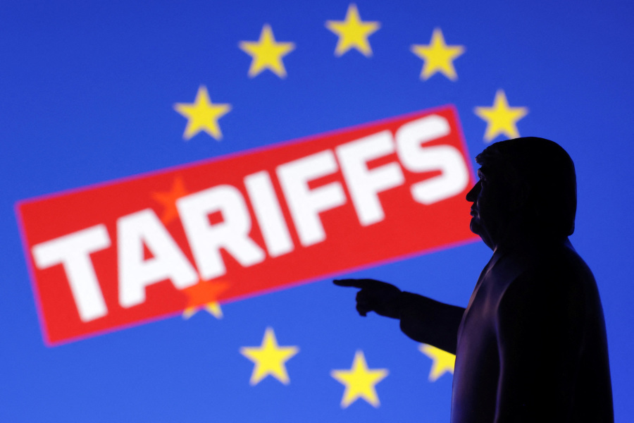US trade deal eludes Europe days out from Trump’s deadline, sources say