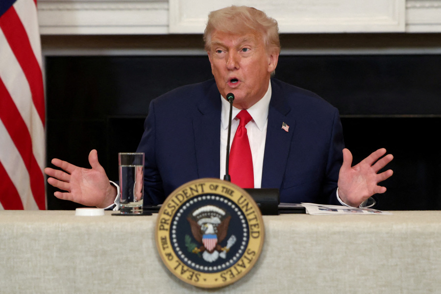 Trump says U.S. interest rate is at least 3 points too high