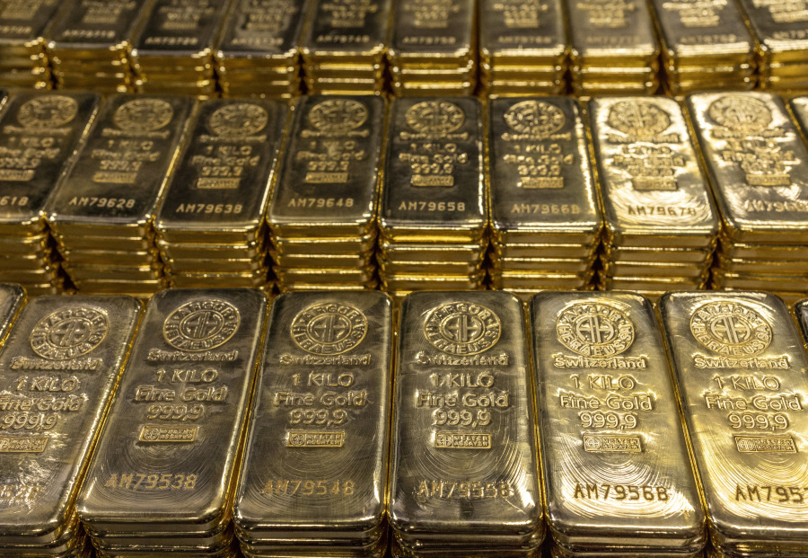 Trump says gold will not face tariffs
