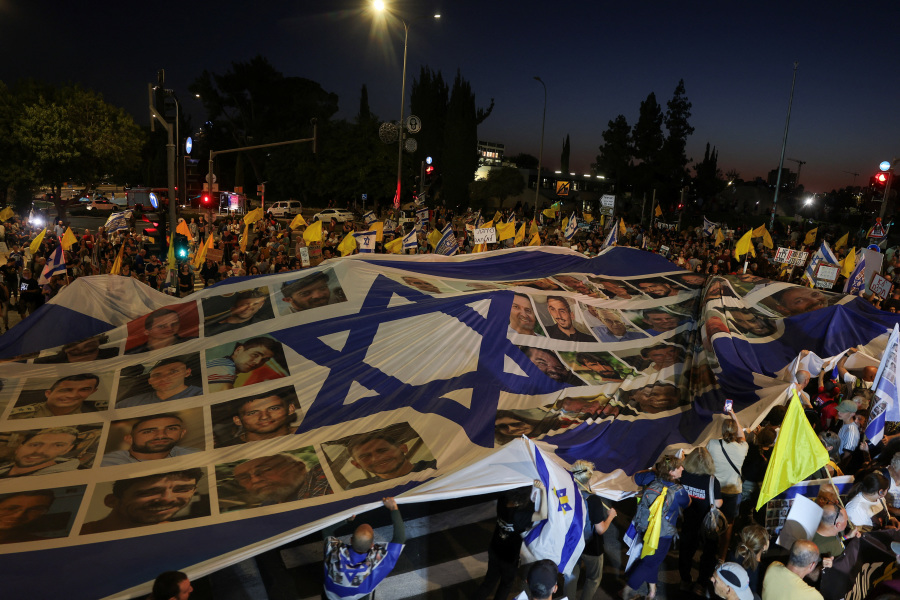 Hamas hostage videos silenced Israeli media s talk of Gaza aid crisis