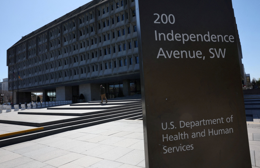 US judge pauses changes to federal health insurance marketplace