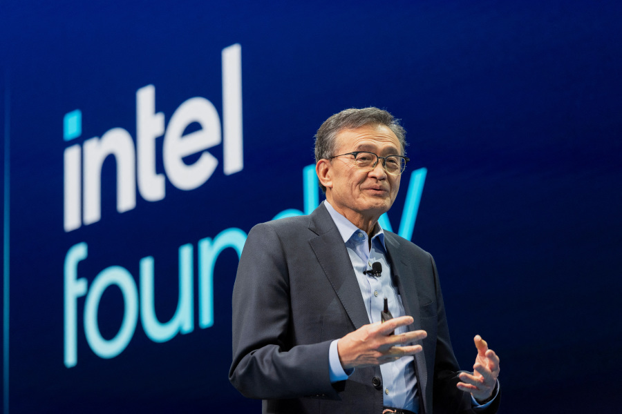 US lawmaker questions Intel CEO s ties to China in letter to company board chair