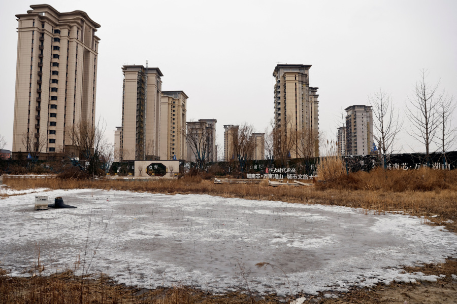 ​​​​​​​Plunge of 41! Flood-like Sell-off in Beijing Real Estate Market, Luxury Homes Collapse in Fire Sales