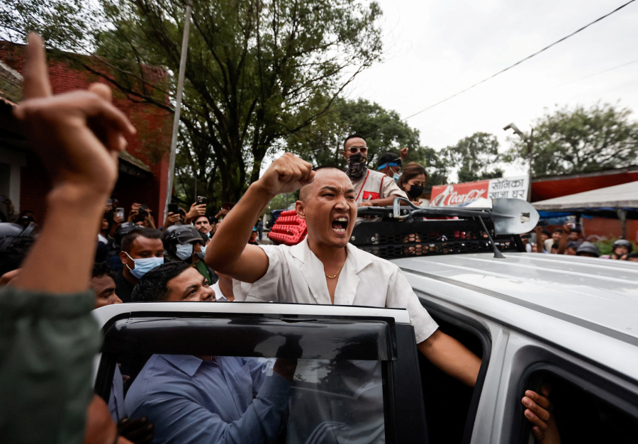 Young activists who toppled Nepal s government now picking new leaders