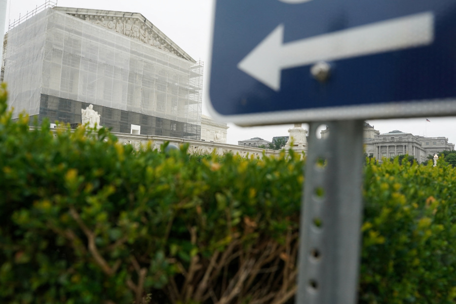 Trump again asks US Supreme Court to end deportation protection for Venezuelans