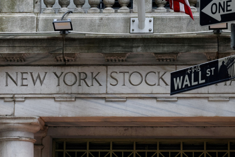US court ruling on Trump s tariffs fuels market uncertainty