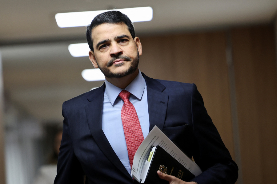 US to revoke visas for Brazilian solicitor-general, other officials