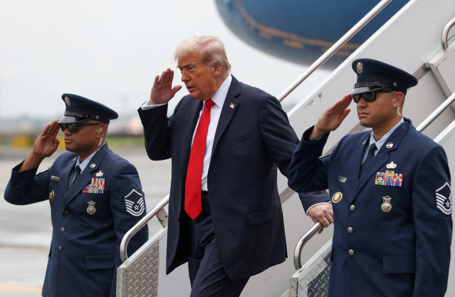 Trump issues  last warning  to Hamas to accept hostage deal