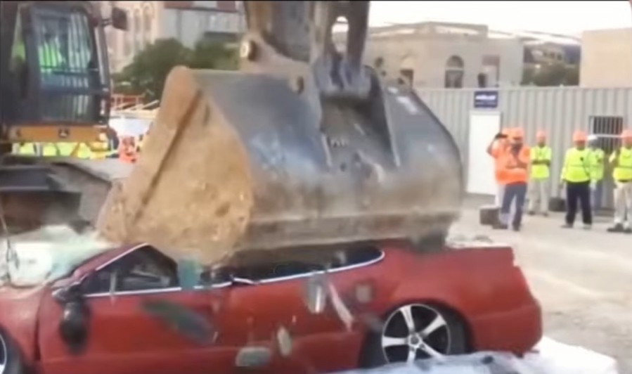 Unable to Get Paid Before the New Year, Wage Seekers Would Rather Perish Together