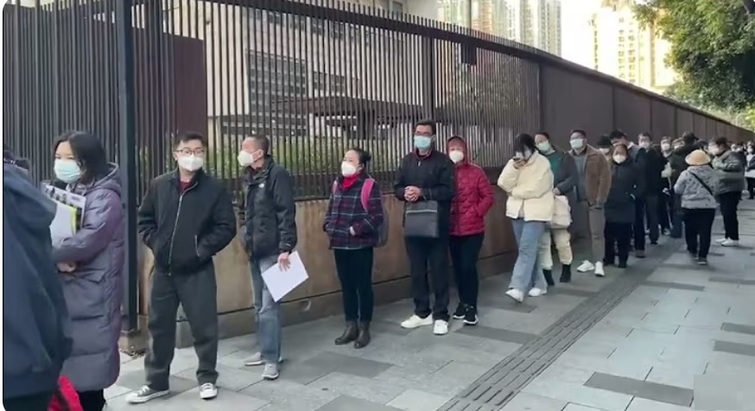 Friends Returning to China Are Sharing a Consistent Message: Don t Come Back