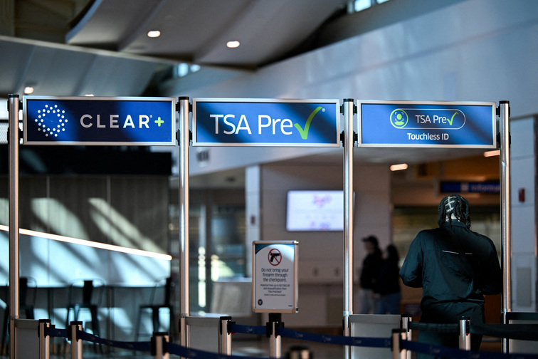 US restarts Global Entry program under pressure from industry