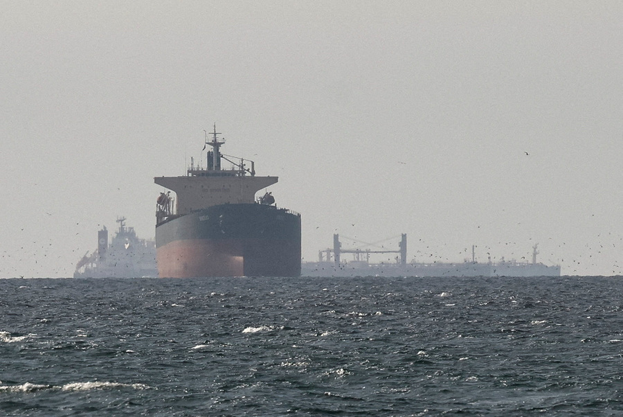 Iranian oil flows through Strait of Hormuz even as Gulf neighbors  exports shut