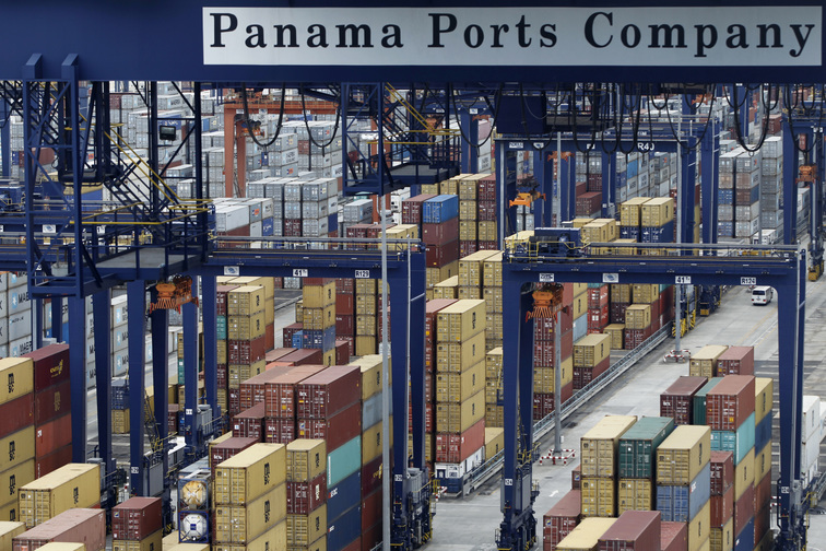 Panama s president rejects  outrageous  claims by CK Hutchison over canceled port contracts