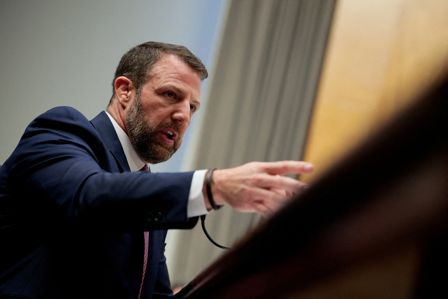 US Senate advances Homeland Security nomination of Mullin, paving way for confirmation vote
