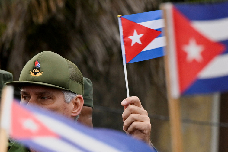 US plans to unveil criminal charges against Raul Castro next Wednesday, official&nbsp;says
