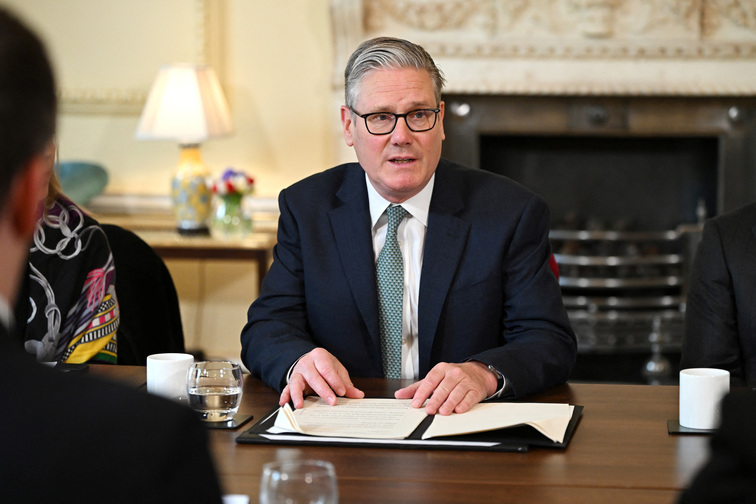 UK s Starmer faces calls to resign as Mandelson row reignites