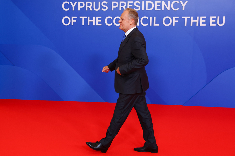 Polish PM questions US loyalty in case of Russian attack, FT reports