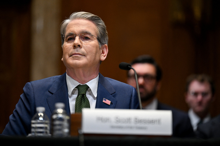 US treasury chief says businesses working with Iranian airlines risk sanctions