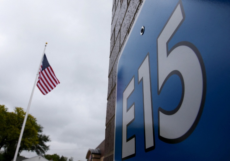 US House passes bill allowing year-round sales of E15 gasoline&nbsp;