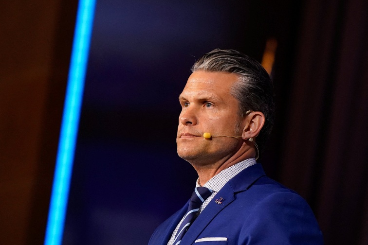 Hegseth: US to bomb  key facilities  in Iran on Wednesday