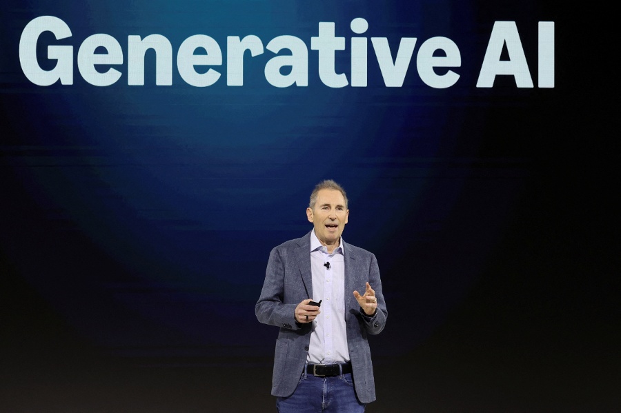 Amazon voiced concerns about Anthropic AI models before US&nbsp; government s crackdown, source says