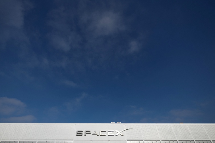 SpaceX set to surpass Amazon s market cap as post-IPO rally continues