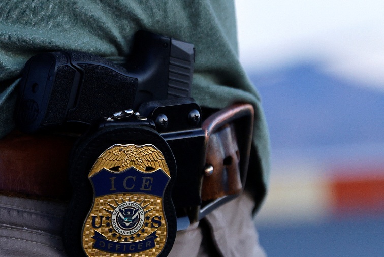 ICE agent fatally shoots Mexican motorist in Texas during vehicle stop, agency says
