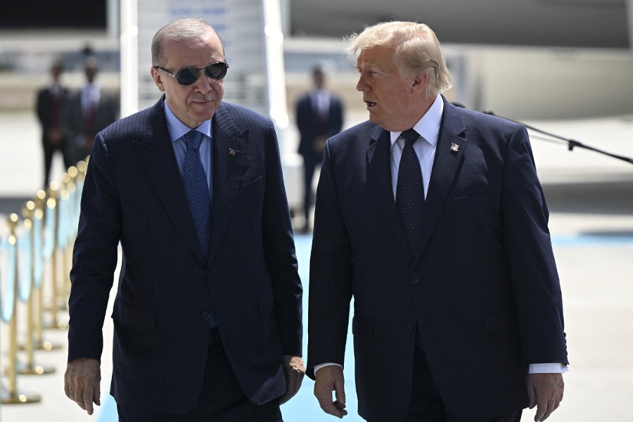 Erdogan urges Trump to pursue talks with Iran, offers support
