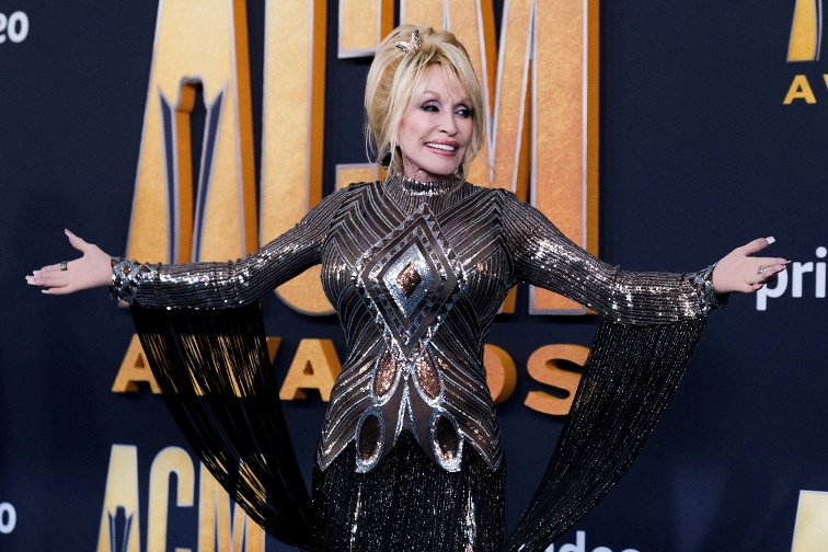 Notable people react to the death of country singer Dolly Parton