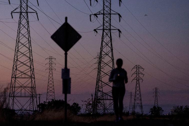 Trump signs order banning some foreign equipment from US energy grid