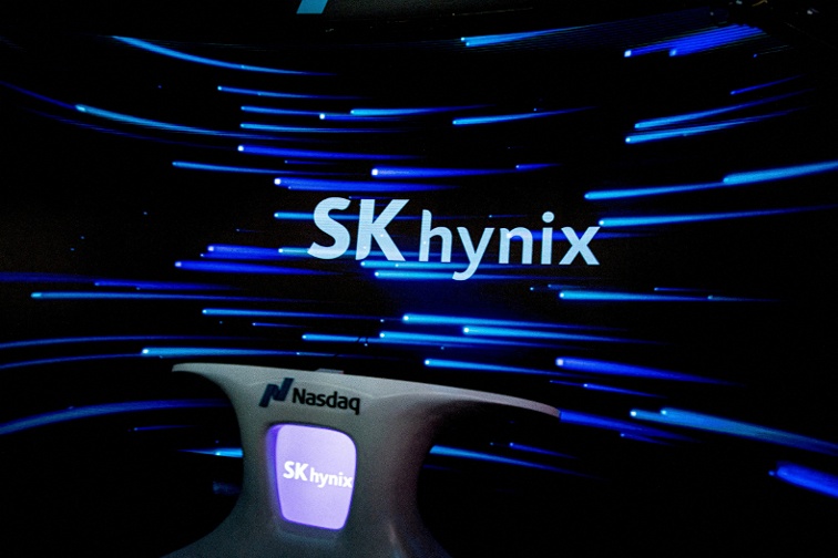 Former SK Hynix employee jailed for leaking information to a Chinese firm, Yonhap reports&nbsp;